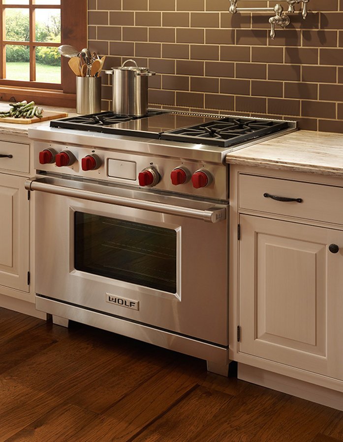 wolf freestanding cooker