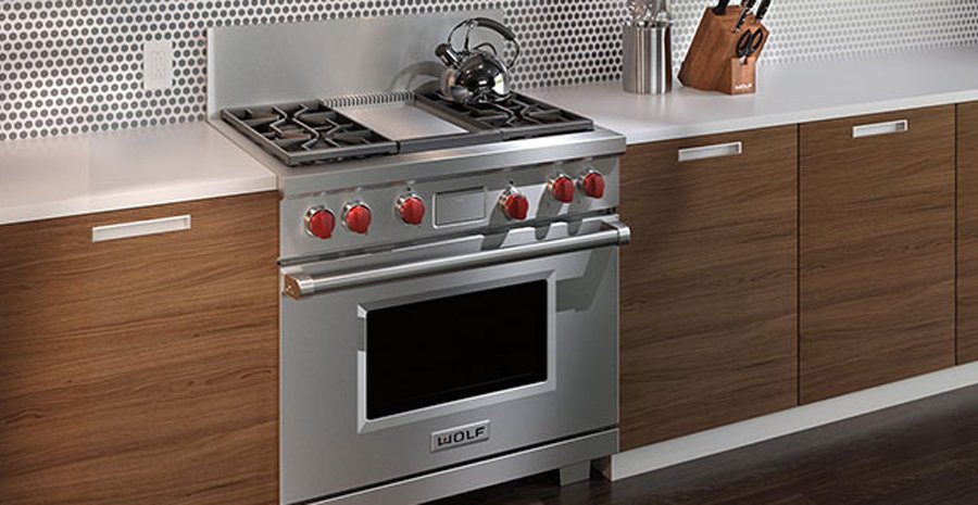 wolf freestanding cooker